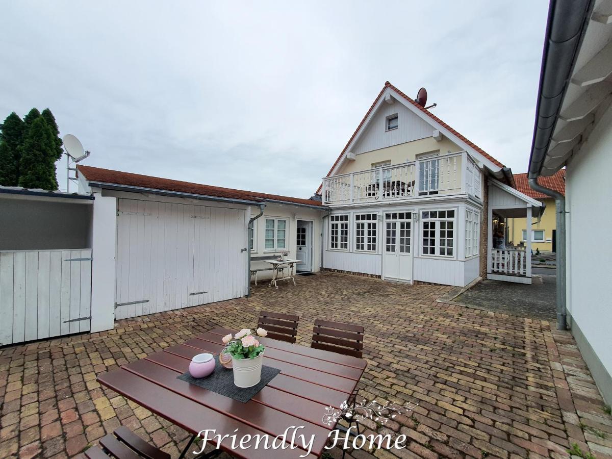 Friendly Home - "Gemuetliches Backsteinhaus" Koeln Bonn Phantasialand Bornheim  Exterior photo